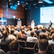 Gadżety na konferencję – co przygotować dla uczestników, prelegentów i organizatorów?