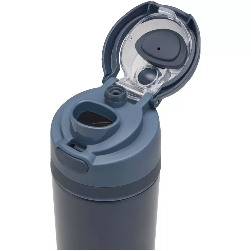 Bidon na wodę Theron 800 ml z jednowarstwowej stali nierdzewnej pochodzącej z recyklingu, certyfikowanej zgodnie z RCS, z pok - Granatowy (10095155)