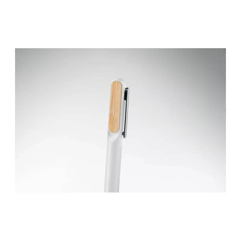 Długopis obrotowy z aluminium z recyklingu ALUBA - Bialy (MO2806-06)