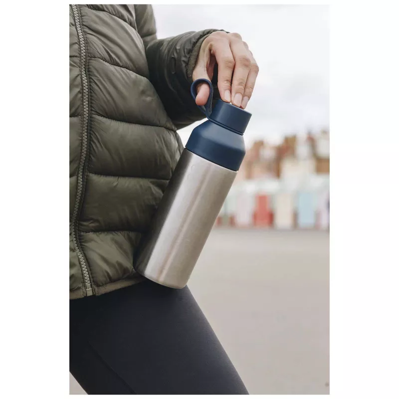Ocean Bottle Lite bidon na wodę o pojemności 620 ml - Błękit oceanu (10085751)