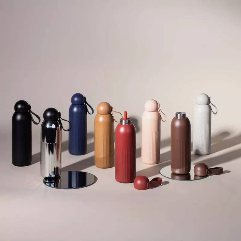 Stalowa butelka Sagaform Tekla (z recyklingu) 500 ml - pasteloworóżowy (LT52132-N0079)