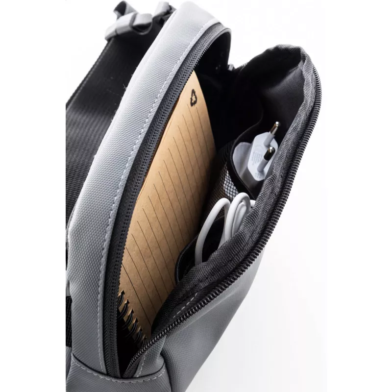 Slippu Plecak na laptopa RPET - ciemno szary (AP808218-80)