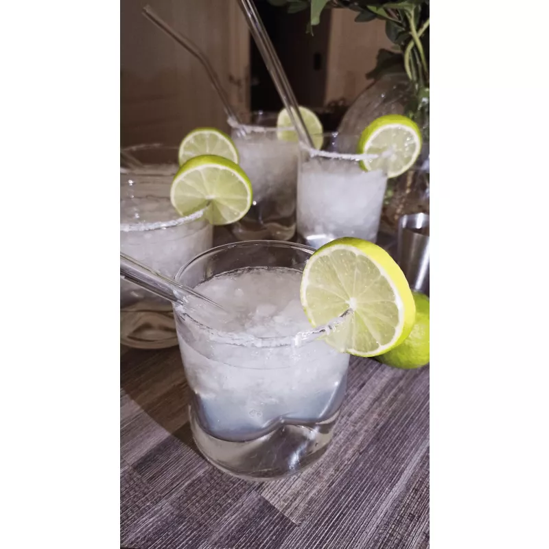 Zestaw szklanych słomek - transparentny (56-0304417)