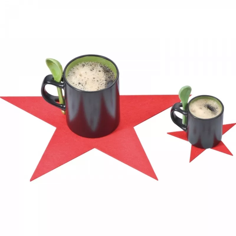 Zestaw podkładek z filcu gwiazdki CATERINA - czerwony (9335905)