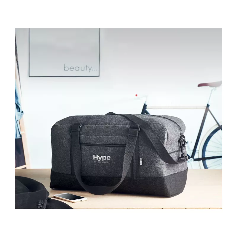 Torba sportowa z filcu RPET INDICO BAG - Kamienny Szary (MO6457-15)