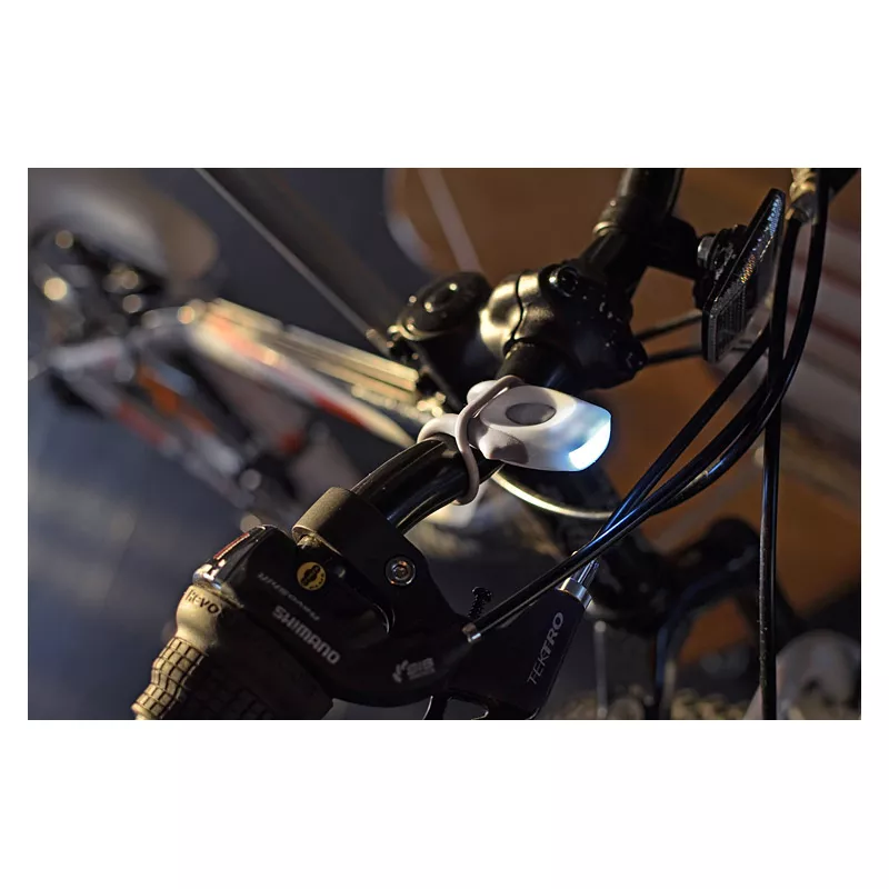 Lampka rowerowa COUTI przednia (białe diody) - biały (29116)