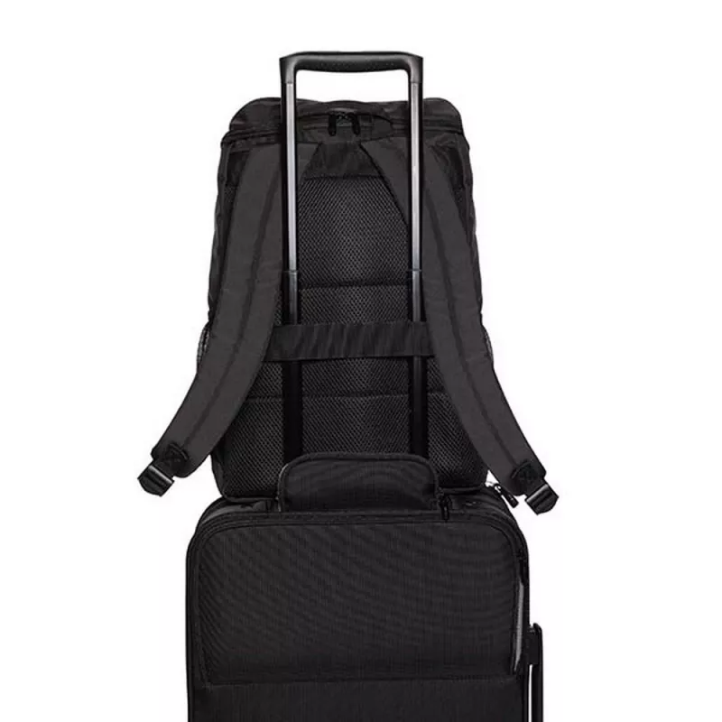 Plecak na laptopa 15" Swiss Peak AWARE™ RPET - czarny (P763.111)