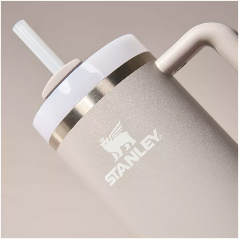 Kubek termiczny Stanley Quencher® H2.0 FlowState™ 890 ml z recyklingowanej stali nierdzewnej - Szary (10098182)