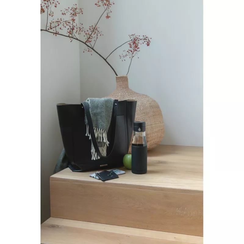 Butelka szklana Ukiyo, monitorująca ilość wypitej wody 650 ml - czarny (P436.721)