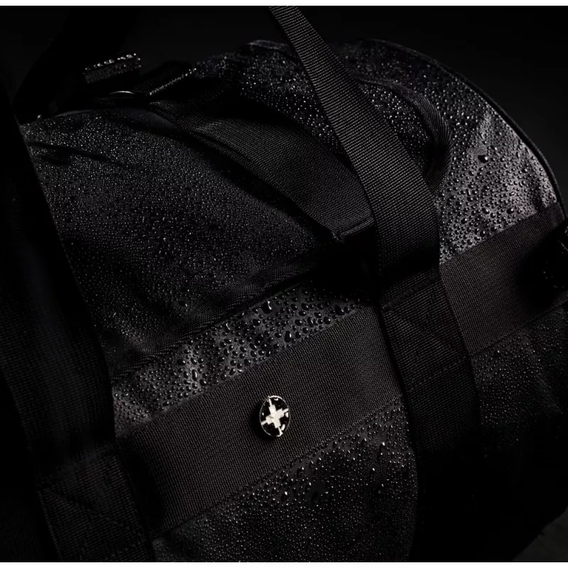 Plecak, torba sportowa, podróżna Swiss Peak, ochrona RFID - czarny (P762.261)