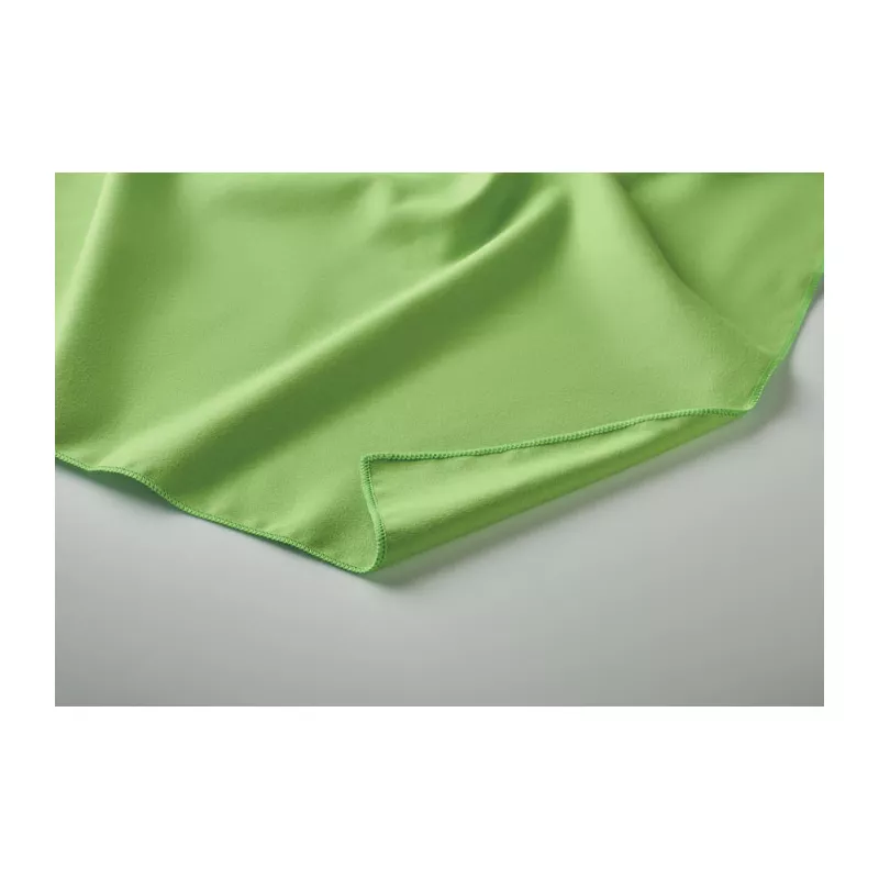 Ręcznik sportowy z mikrofibry 50x100 cm ATOLL 50 - Limonka (MO2761-48)