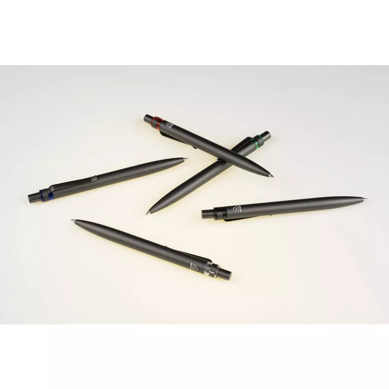 Długopis z recyklingowanego aluminium RAL - czarny (19738-02)