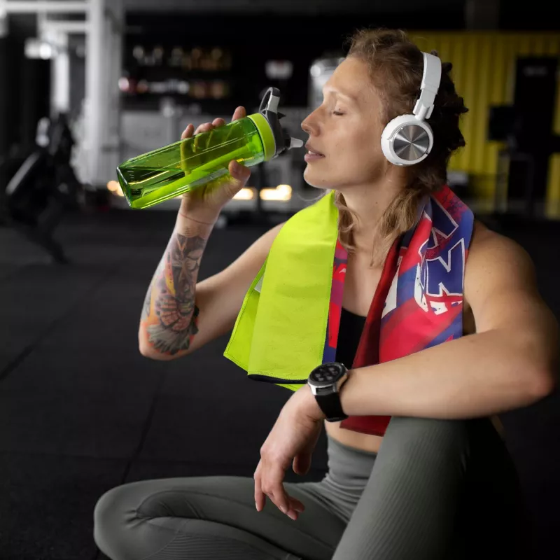 R-PET Szybkoschnący ręcznik 40×80 cm z woreczkiem, sublimacja. - jasnozielony (LT97214-N0032)