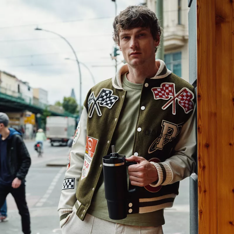 Kubek The Quencher H2.O FlowState Tumbler 0.89L / 30oz - Black 2.0 (1010827947)