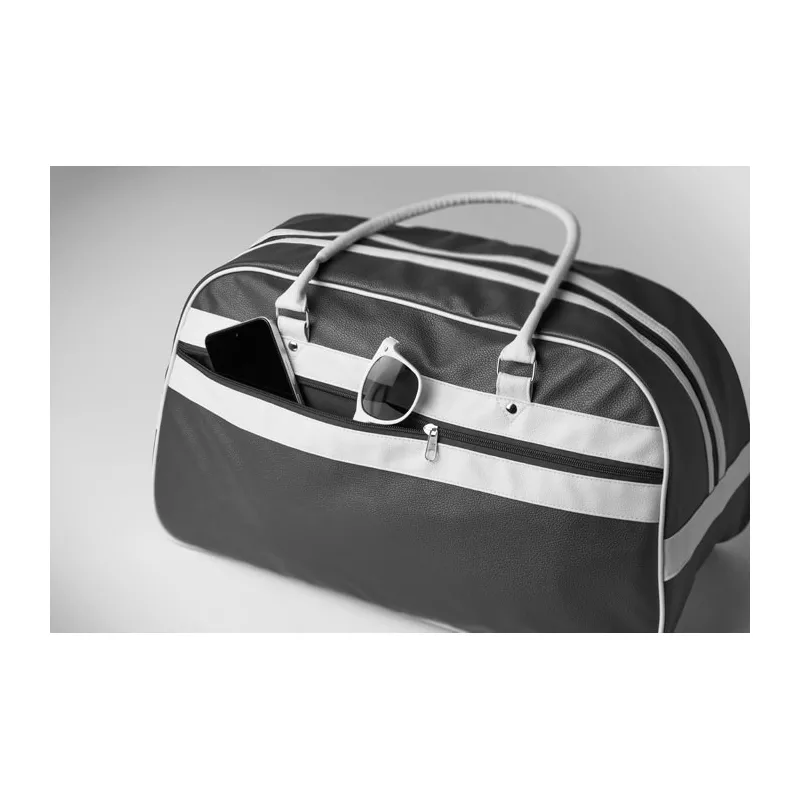 Torba sportowa z PU 21,5 l NOSTALGIC - Czarny (MO2987-03)