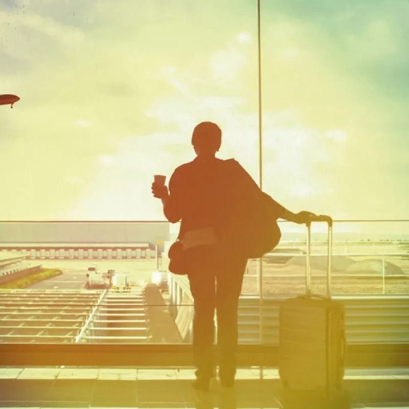 Walizka na kółkach ESPRIT - czarny (090703)