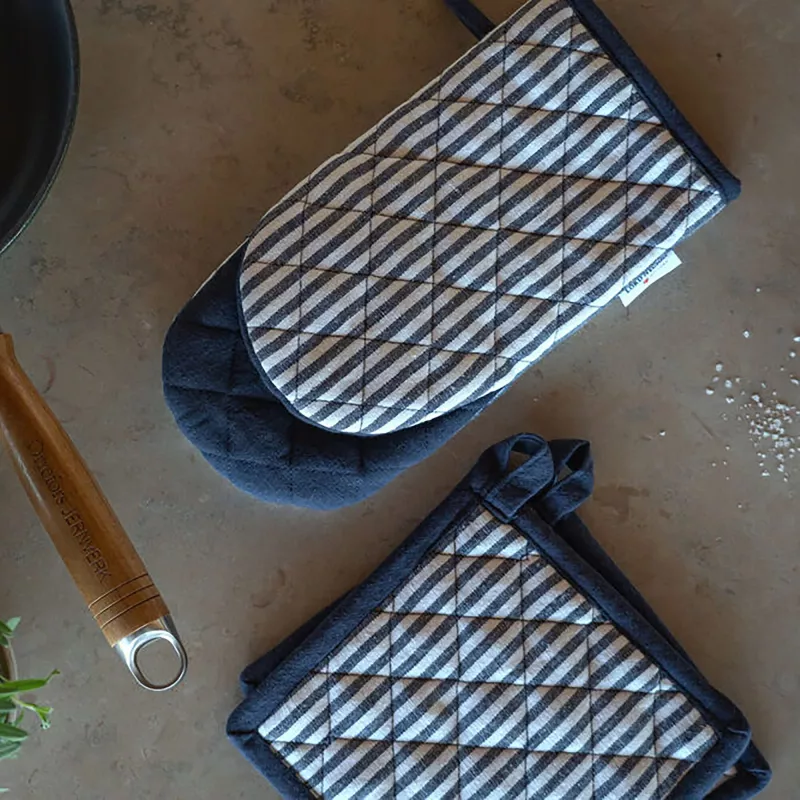 Zestaw 2 rękawic kuchennych Lord Nelson Victory - ciemnoniebiesko / biały (LT54039-N1001)