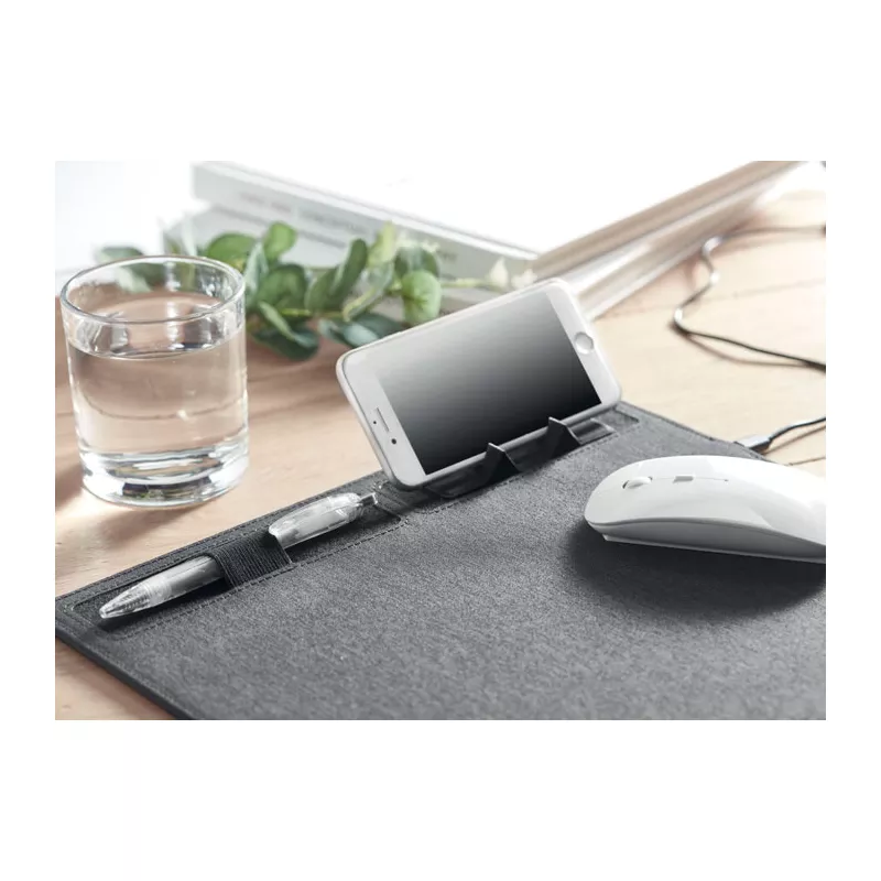 Podkładka pod mysz z ładowarką 15W z RPET SUPERPAD - Kamienny Szary (MO6416-15)