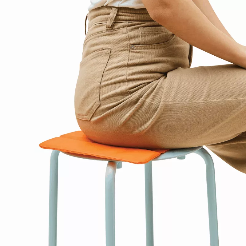 Wygodna poduszka - pomarańczowy (56-1000014)