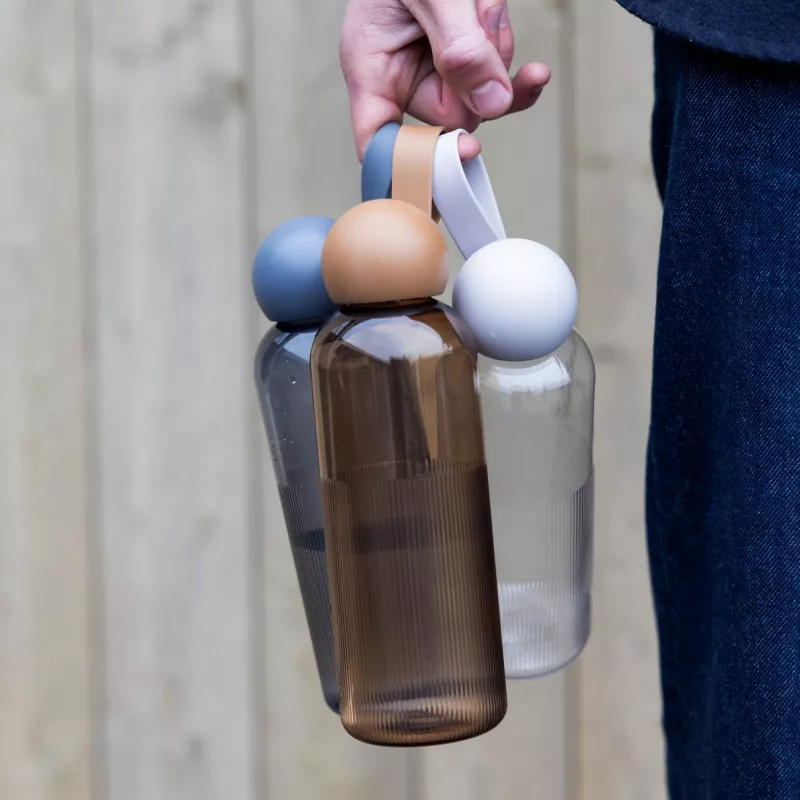 Sagaform Ture butelka na wodę 600ml - ciemnoszary transparentny (LT52056-N0460)