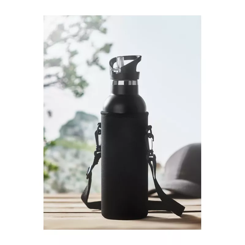 Termos ze słomką i pokrowcem 700 ml TIKSI - Czarny (MO6366-03)