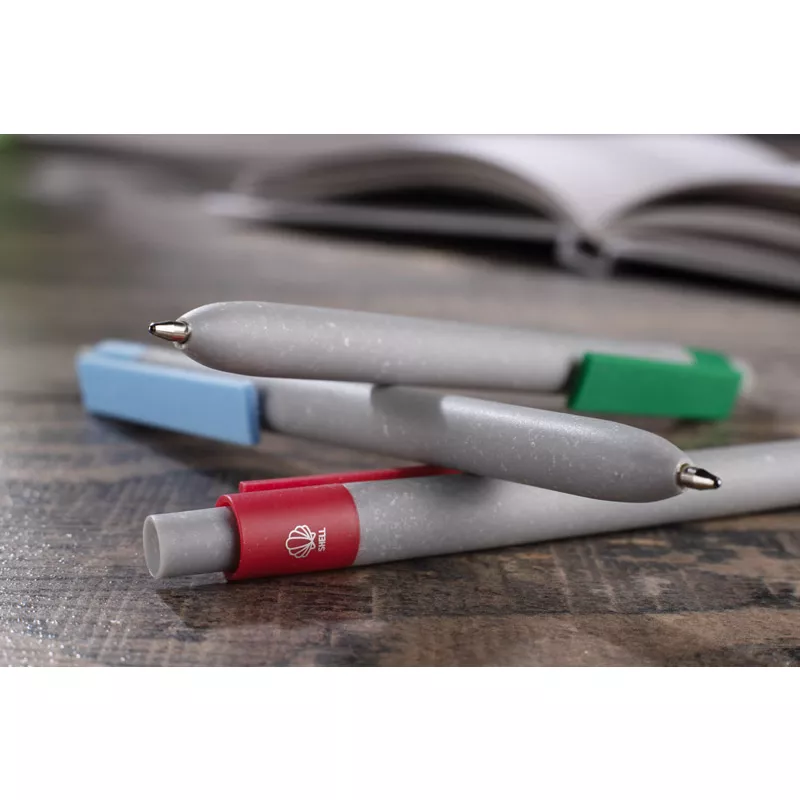 Długopis z tworzywa z dodatkiem zmielonych muszli SELIS - czerwony (19735-04)