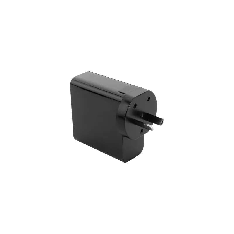 Adapter podróżny BANIAS Schwarzwolf - czarny (B1100600AJ303)