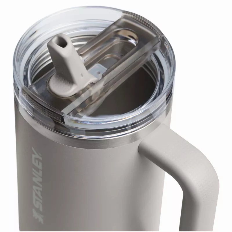 Stanley Quencher® ProTour 1180 ml termoizolowany kubek ze słomką, wykonany z recyklingowanej stali nierdzewnej  - Szary (10097982)