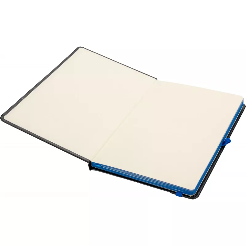 Czarny notes A5 z niebieską gumką i zakładką, krawędzie kartek niebieskie