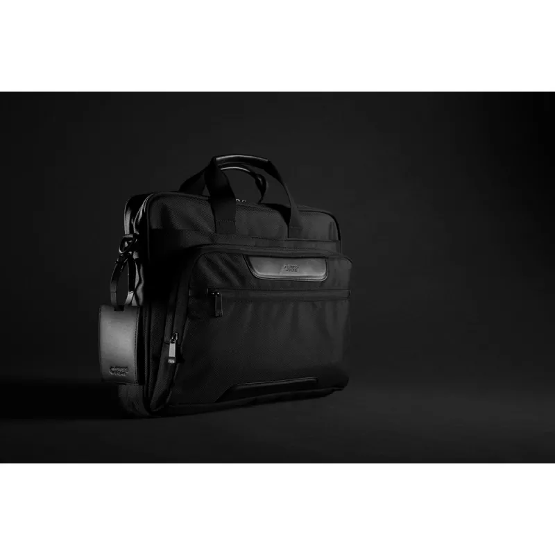 Torba na laptopa 15,6" Swiss Peak Voyager AWARE™ RPET - czarny (P732.101)
