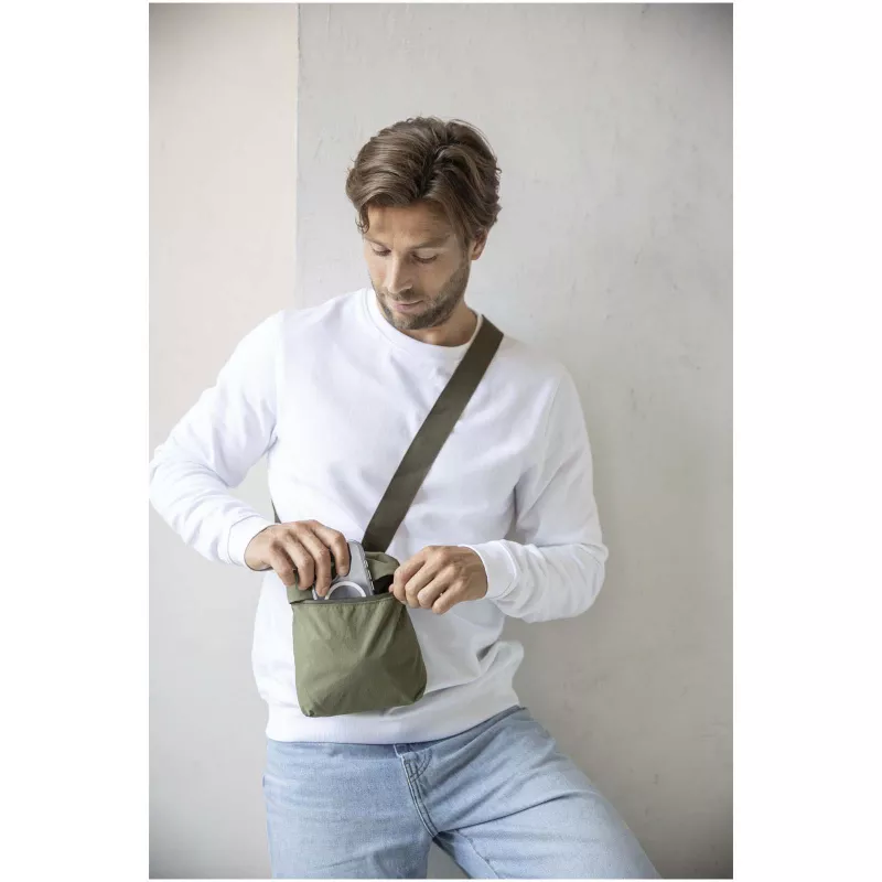 Arca - torba typu crossbody (przewieszana na ukos), wykonana z recyklingowanego poliamidu z cetyfikatem GRS - Leśny zielony (12081164)