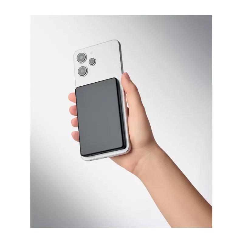 Powerbank magnetyczny 5000 mAh z aluminium CORE - Czarny (MO3179-03)