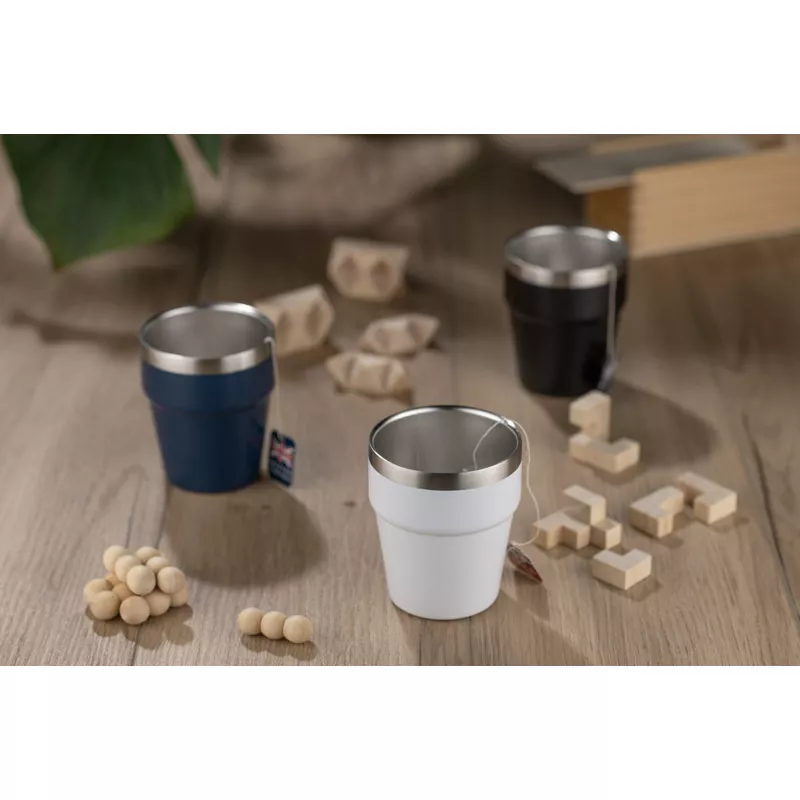 Kubek z recyklingowanej stali nierdzewnej MAKEL 300 ml - biały (16404-01)