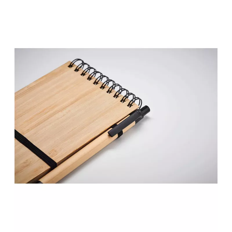 Notes A6 z długopisem 70 kartek w linię SONORABAM - Czarny (MO6528-03)
