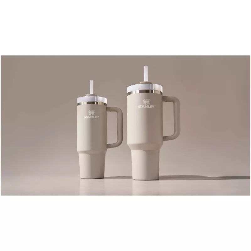 Kubek termiczny Stanley Quencher® H2.0 FlowState™ 890 ml z recyklingowanej stali nierdzewnej - Szary (10098182)