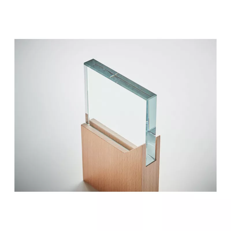 Statuetka kryształowa 20x12 cm z bukową podstawą ZEAL - Drewna (MO6585-40)