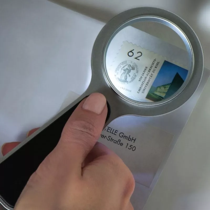 Lupa z lampką plastikowa GLOUCESTER - czarny (223803)