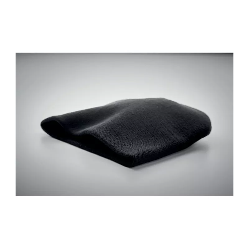 Czapka zimowa unisex z dzianiny RPET MARCO RPET - Czarny (MO9964-03)