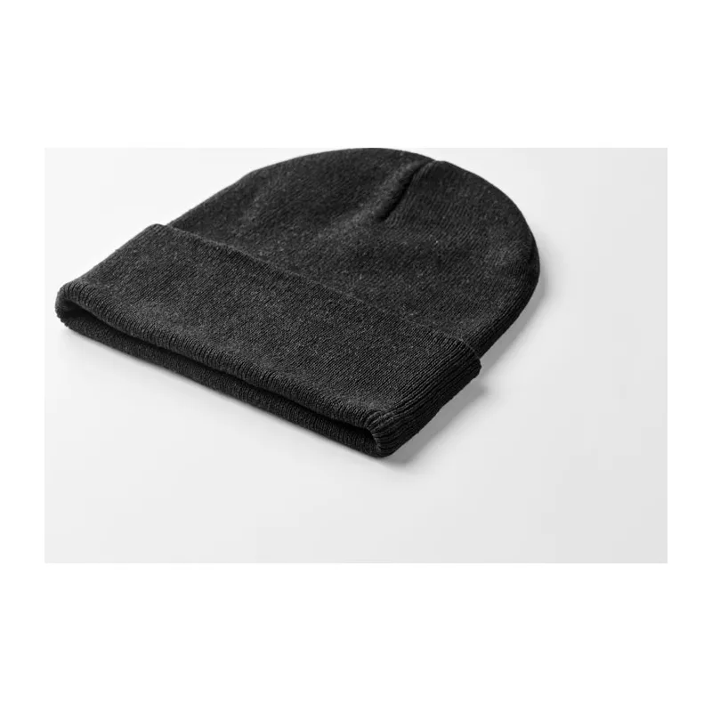 Czapka zimowa unisex z mankietem BEANIX - Czarny (MO2705-03)