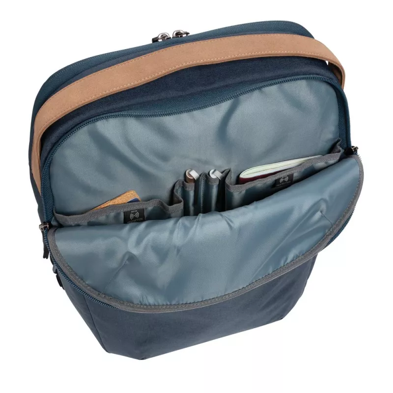Plecak na laptopa 15.6" Swiss Peak AWARE™ rPET - niebieski (P762.915)