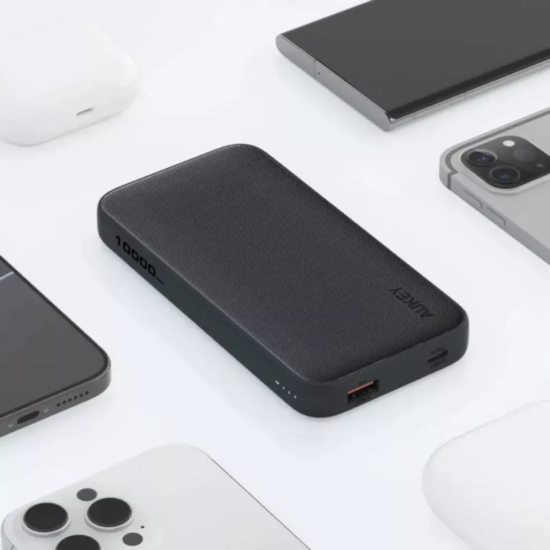 Power bank 10000 mAh Aukey - czarny (VAM13-03)