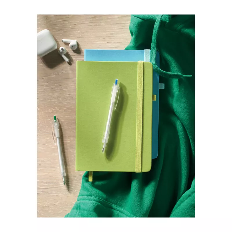Notes A5 z recyklingu 96 kartek w linię ARPU - Limonka (MO6835-48)