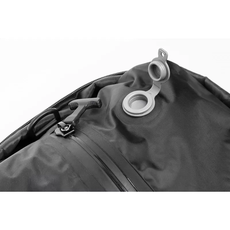 AeroBack próżniowy plecak kompresyjny - czarny (AP864142-10)