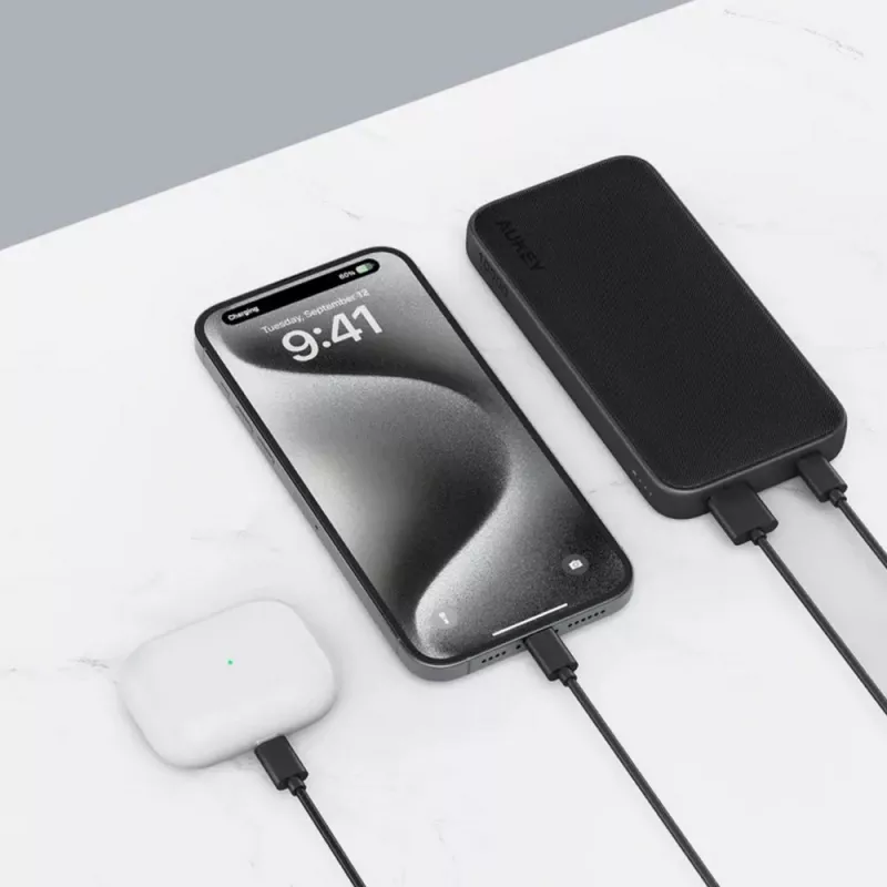 Power bank 10000 mAh Aukey - czarny (VAM13-03)
