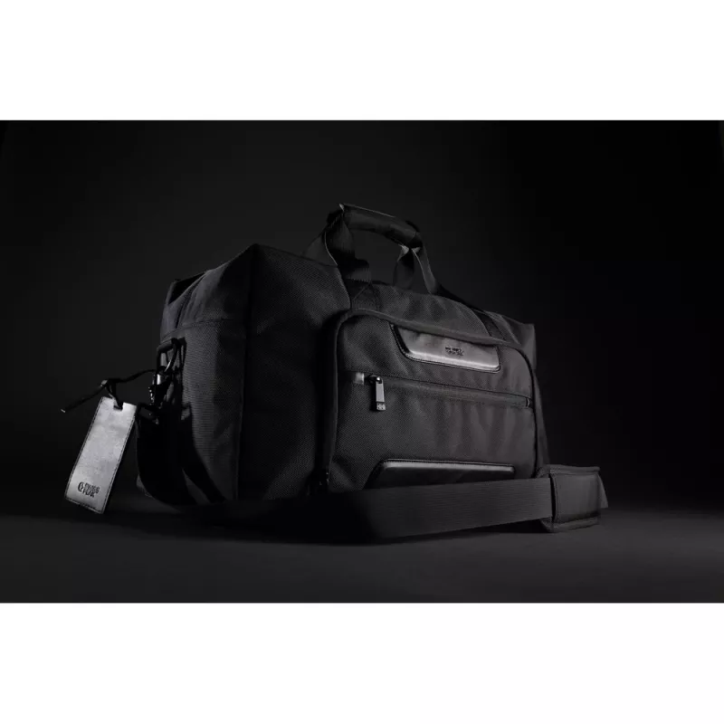 Torba sportowa, podróżna Swiss Peak AWARE™, ochrona RFID - czarny (P707.121)