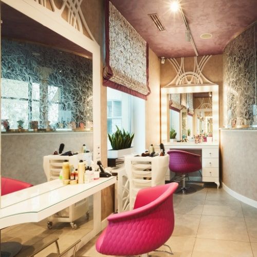 Jak przygotować otwarcie salonu beauty? Rzeczy, które musisz zrobić, aby przyciągnąć klientki