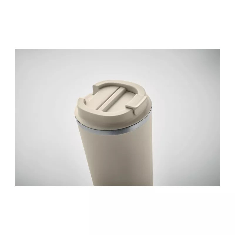 Kubek termiczny ze stali z recyklingu 510 ml BRACE + - Bezowy (MO6579-13)