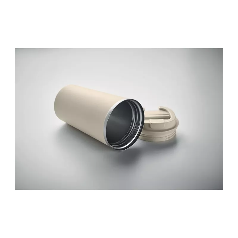 Kubek termiczny ze stali z recyklingu 510 ml BRACE + - Bezowy (MO6579-13)