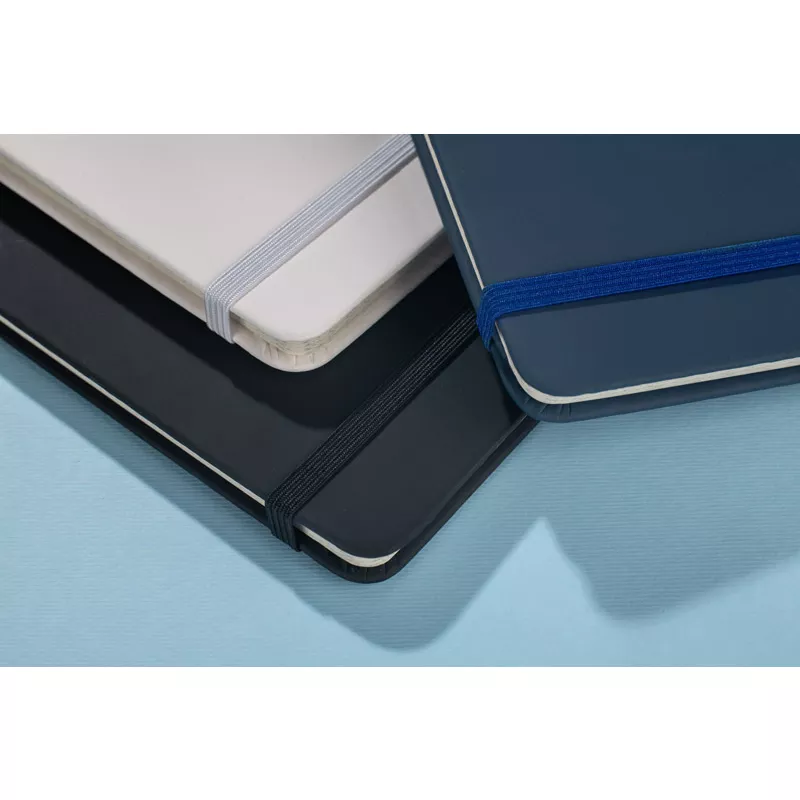 Notes VITAL w kratkę A5 - czarny (18222-02)