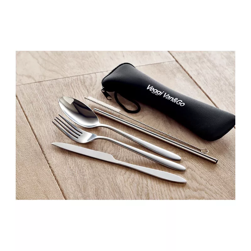 Sztućce stalowe ze słomką w etui 5 SERVICE - Czarny (MO6149-03)